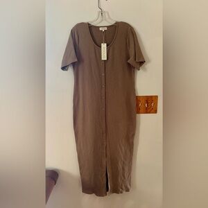 Roolee Sheath Midi Dress Short Sleeve Crew Neck